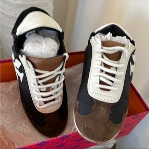 Tory Burch Sneakers